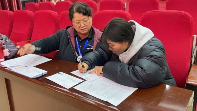 荣光计划 | 湖南凤凰春季明日奖学金发...
